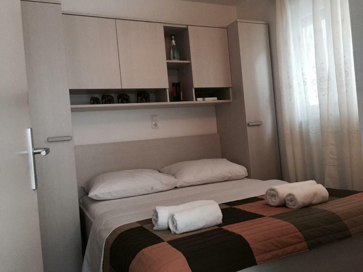 Apartments Leptiric Podstrana Ngoại thất bức ảnh
