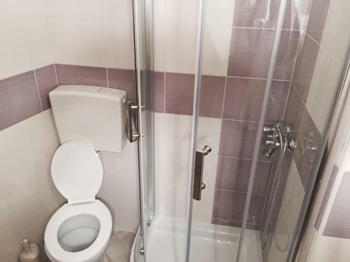 Apartments Leptiric Podstrana Ngoại thất bức ảnh